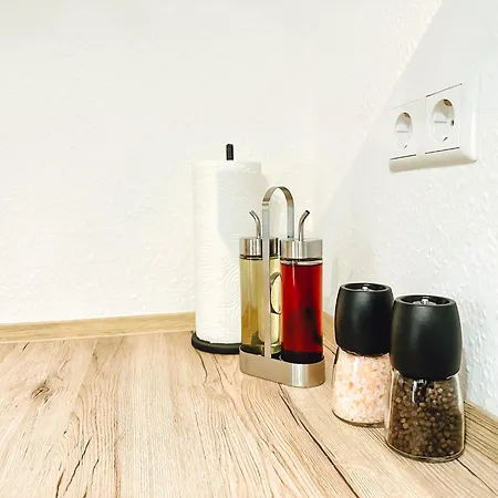 Modernes 5 Min Zur Messe Parkplatz Apartment Rheinstetten